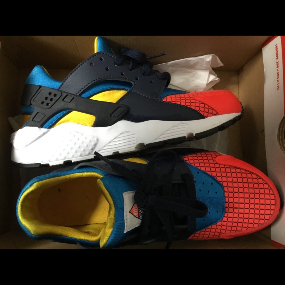 Nike huarache Run Now